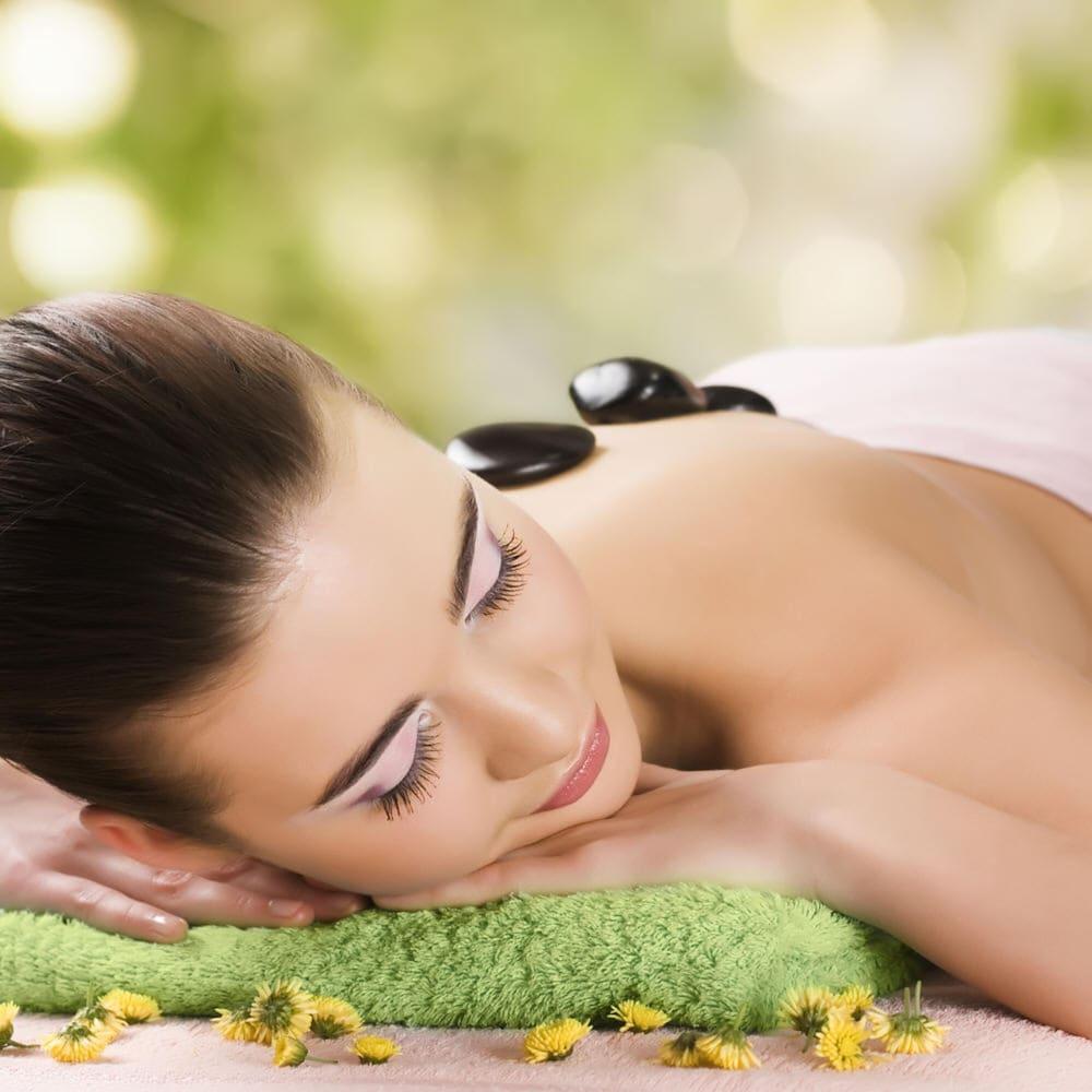 Braemar Lodge And Spa Hanmer Springs Εξωτερικό φωτογραφία Hot stone massage